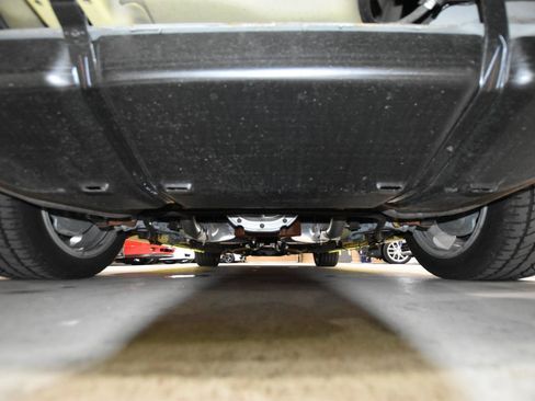 Used 2004 Ford Mustang Mach 1 RWD image 51