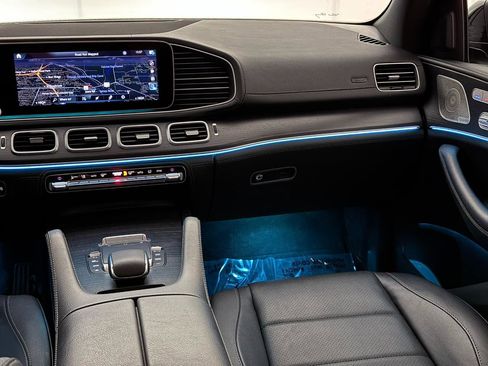 Used 2023 Mercedes-Benz GLE 450 4MATIC w/ AMG Line Exterior image 28