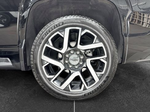 Used 2024 Chevrolet Silverado EV RST AWD/4WD image 38