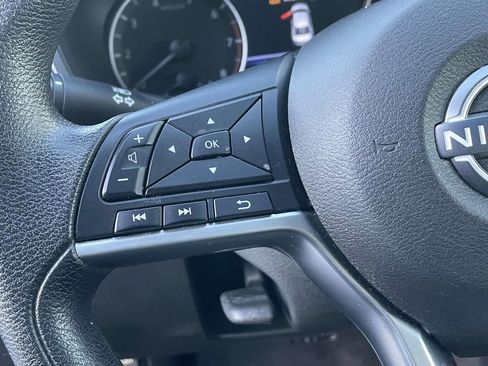 Used 2024 Nissan Altima 2.5 SV image 20