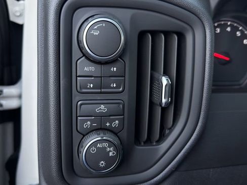 New 2026 Chevrolet Silverado 1500 Custom Trail Boss AWD/4WD image 18