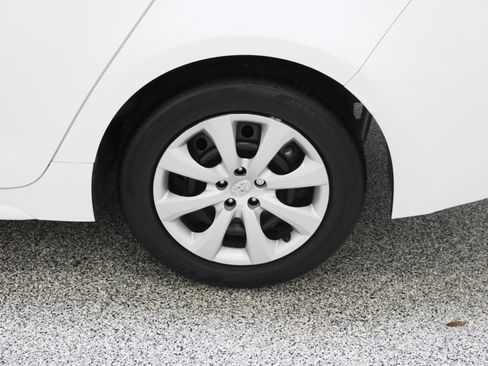 Certified 2024 Toyota Corolla LE FWD image 10