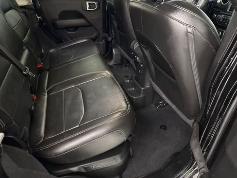 Used 2023 Jeep Wrangler Unlimited Sahara w/ Cold Weather Group image 30