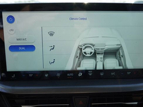 Certified 2024 Ford Escape Active w/ Tech Pack #1 image 28