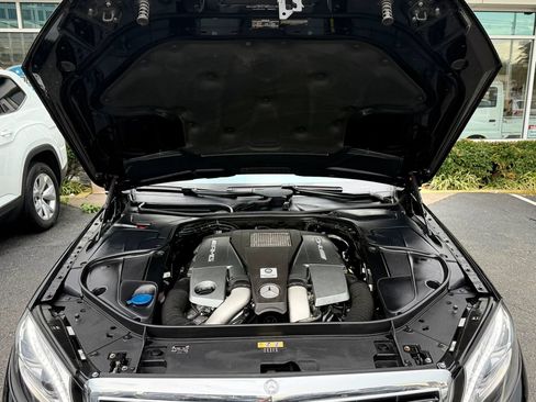 Used 2015 Mercedes-Benz S 63 AMG 4MATIC Sedan image 49