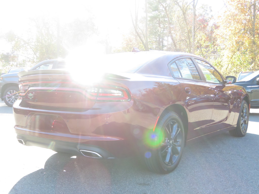 Used 2023 Dodge Charger SXT w/ Blacktop Package AWD/4WD image 5
