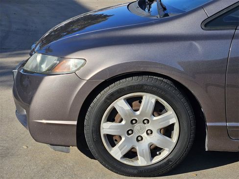 Used 2011 Honda Civic LX image 10
