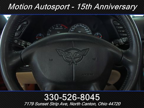 Used 2004 Chevrolet Corvette Convertible w/ Preferred Equipment Group RWD image 24