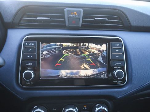 Used 2025 Nissan Versa SV w/ Trunk Package FWD image 22