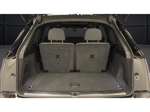 Used 2025 Audi Q7 3.0T Premium Plus w/ Premium Plus Package AWD/4WD image 27
