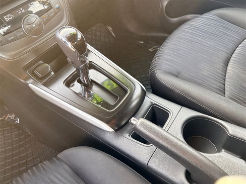 Used 2019 Nissan Sentra SV image 13