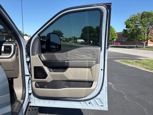 Used 2026 Ford F250 Platinum w/ Platinum Plus Package AWD/4WD image 16