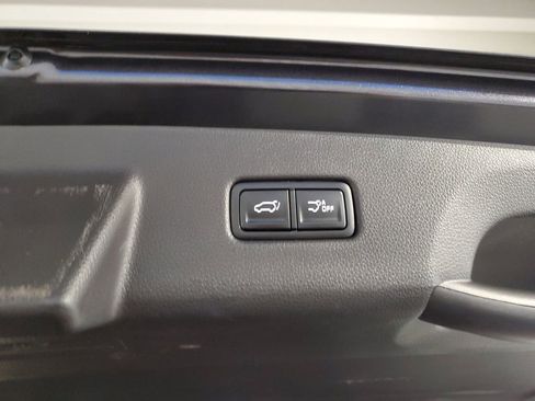 Used 2024 Kia Carnival SX FWD image 9