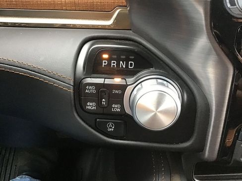 Used 2022 RAM 1500 Limited w/ Body-Colour Bumper Group image 15