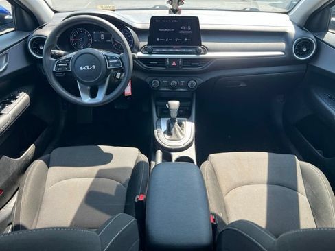 Certified 2024 Kia Forte LXS w/ LXS Technology Package FWD image 12