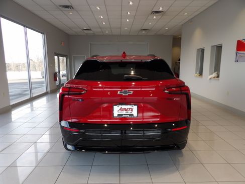 Used 2024 Chevrolet Blazer EV RS image 5