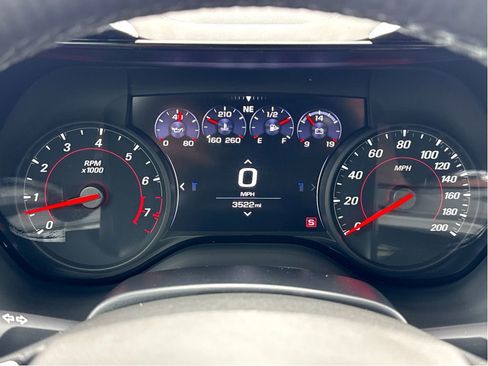 Used 2024 Chevrolet Camaro SS RWD image 17