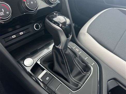 New 2026 Volkswagen Taos S image 31