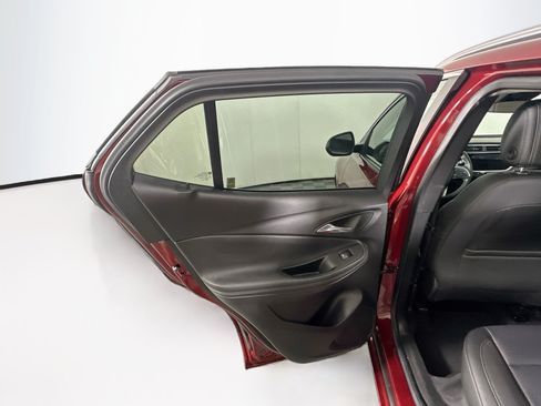 Used 2023 Buick Encore GX Select w/ Experience Buick Package FWD image 27