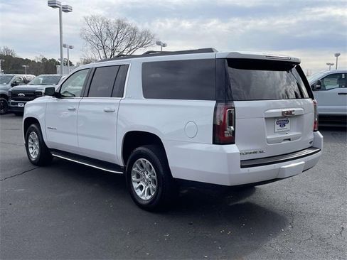 Used 2019 GMC Yukon XL SLT image 4