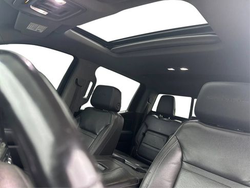 Used 2020 GMC Sierra 1500 Denali w/ Denali Ultimate Package AWD/4WD image 15