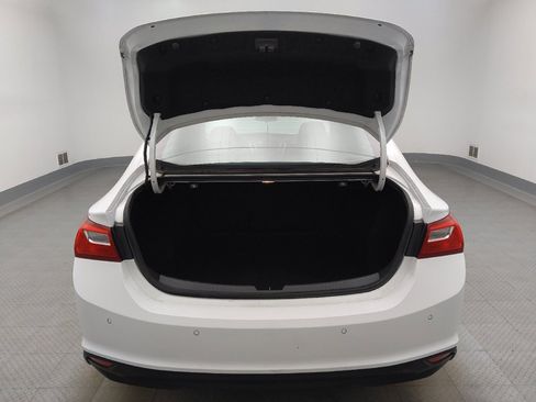 Used 2025 Chevrolet Malibu LT FWD image 29