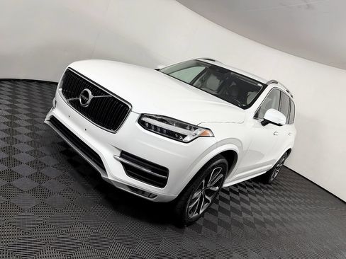 Used 2019 Volvo XC90 T5 Momentum AWD/4WD image 20