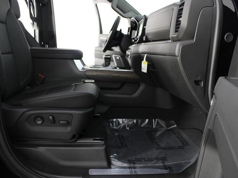 New 2026 GMC Sierra 1500 SLT w/ SLT Premium Plus Package AWD/4WD image 23