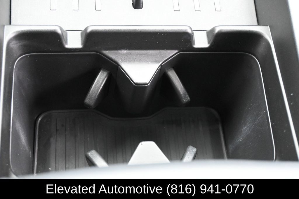 Used 2025 Hyundai Santa Fe Calligraphy AWD/4WD image 28