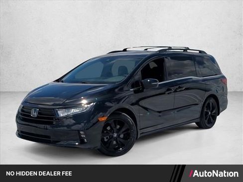 Used 2023 Honda Odyssey Sport image 1