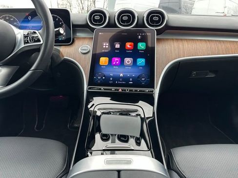 Used 2025 Mercedes-Benz C 300 4MATIC Sedan image 14