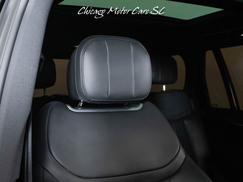 Used 2025 Land Rover Range Rover Long Wheelbase SE AWD/4WD image 45