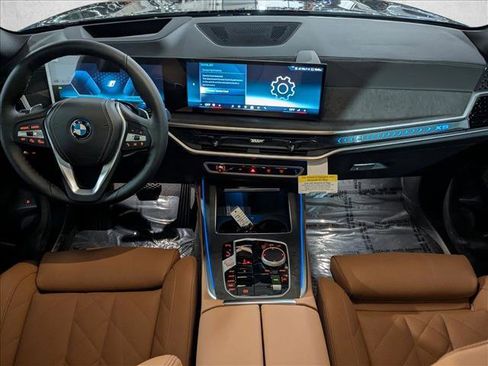 New 2026 BMW X5 xDrive50e w/ Premium Package image 16