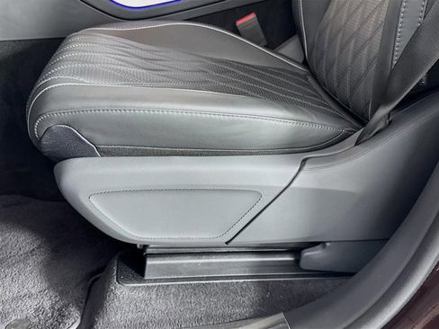 Used 2024 Mercedes-Benz Maybach GLS 600 4MATIC image 22