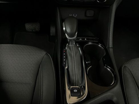 Used 2025 Buick Encore GX Preferred image 22