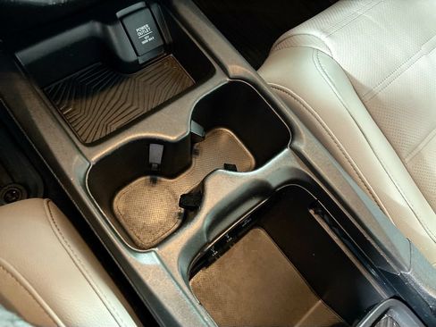 Certified 2019 Honda CR-V EX-L image 16