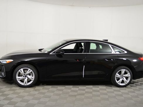 Used 2025 Audi A5 2.0T Premium w/ Convenience Package AWD/4WD image 2