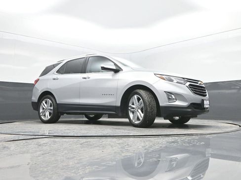 Used 2019 Chevrolet Equinox Premier image 38