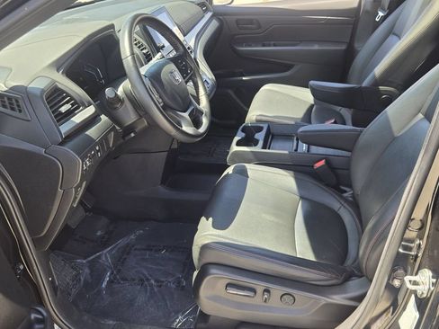 Certified 2024 Honda Odyssey Sport image 10