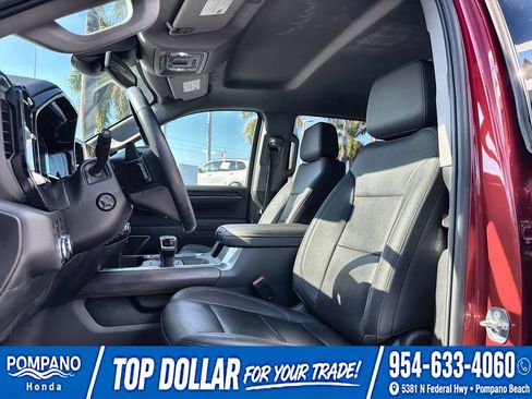 Used 2023 GMC Sierra 1500 SLT w/ SLT Premium Plus Package AWD/4WD image 28