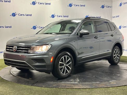 Used 2018 Volkswagen Tiguan SE image 6