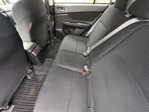 Used 2013 Subaru Impreza 2.0i Premium image 6