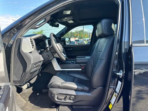 Used 2024 Toyota Tundra Platinum w/ TRD Off-Road Package AWD/4WD image 13