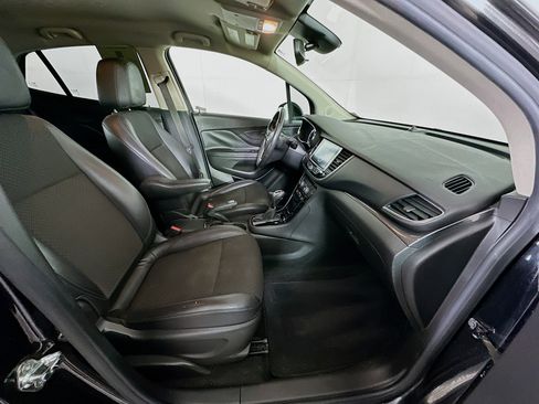 Used 2018 Buick Encore Preferred FWD image 29