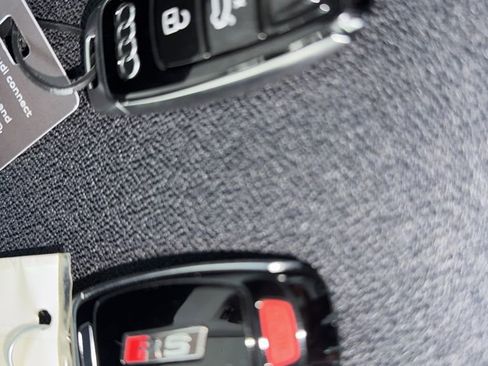 Used 2025 Audi RS 6 performance image 8