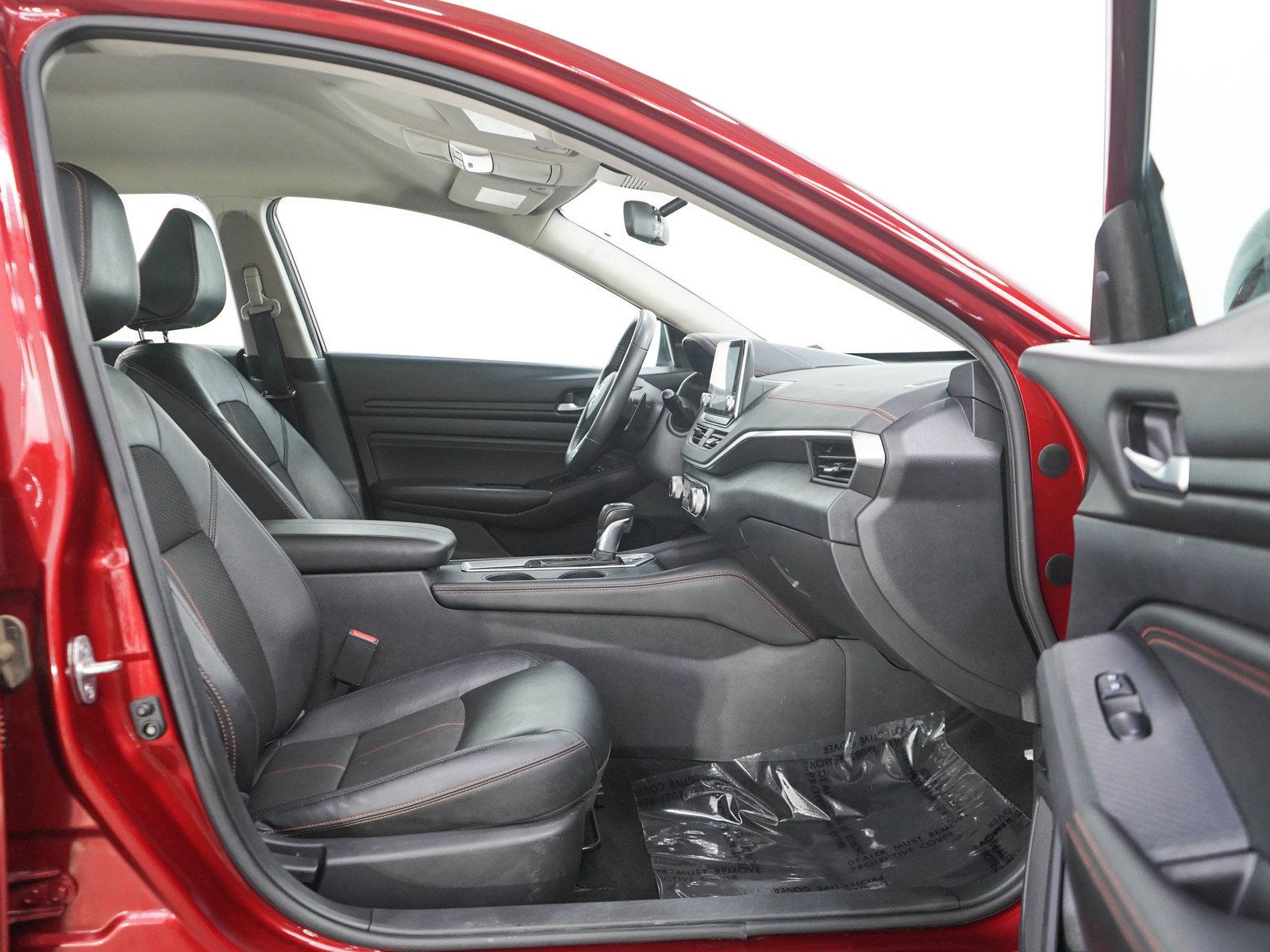 Used 2020 Nissan Altima 2.5 SR AWD/4WD image 12