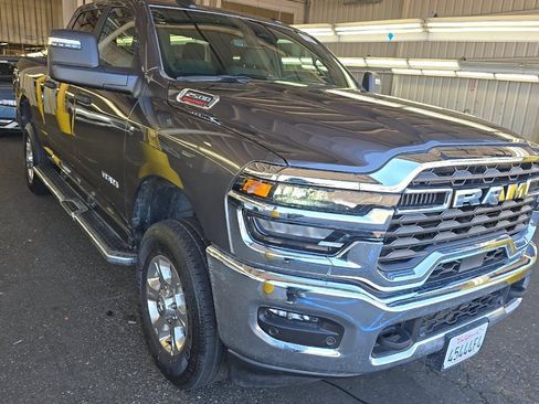 Used 2026 RAM 2500 Big Horn AWD/4WD image 2