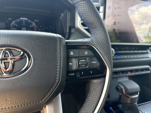 Used 2026 Toyota Sequoia Platinum AWD/4WD image 16