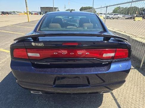 Used 2014 Dodge Charger SXT w/ Sport Appearance Group RWD image 5