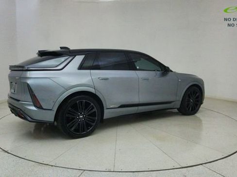 Used 2026 Cadillac Lyriq V AWD/4WD image 70